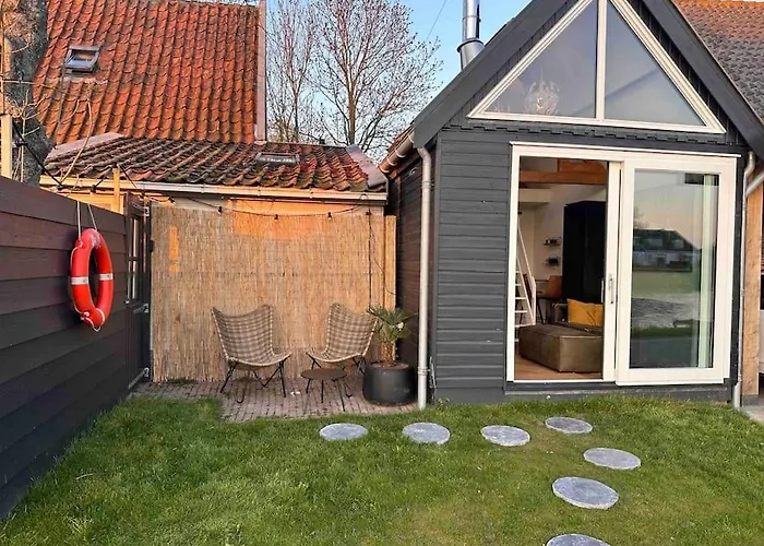 Tiny House Of Picasso