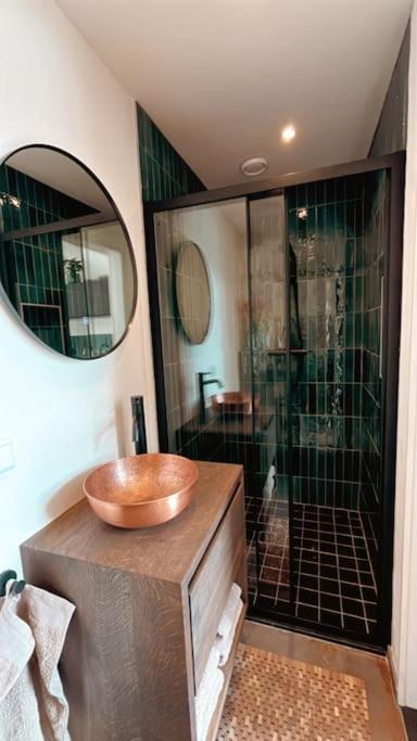 Holiday home Tiny House Of Picasso Warmenhuizen